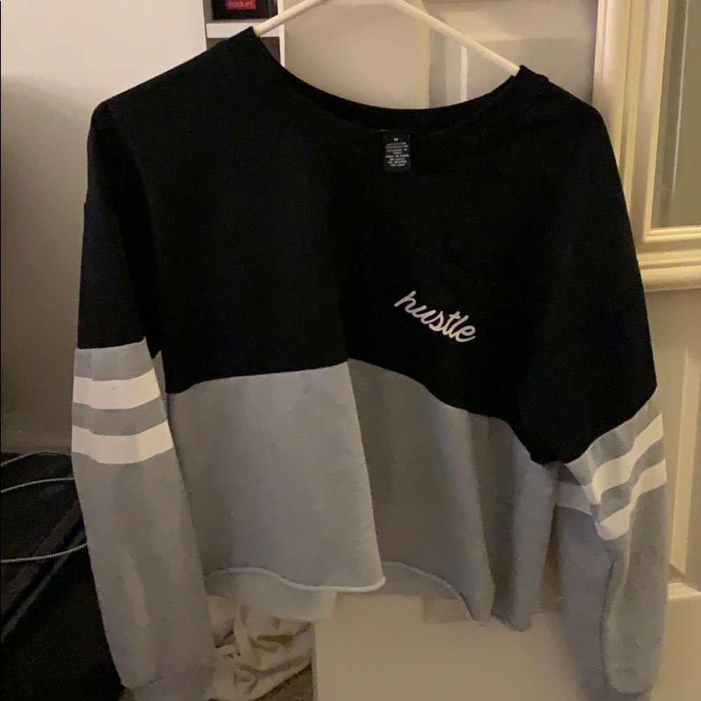 Cropped sweater